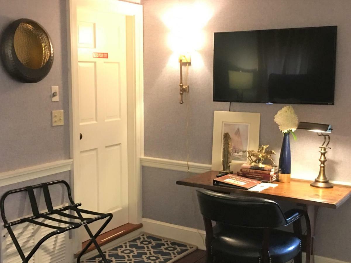 Center Lovell Inn Экстерьер фото